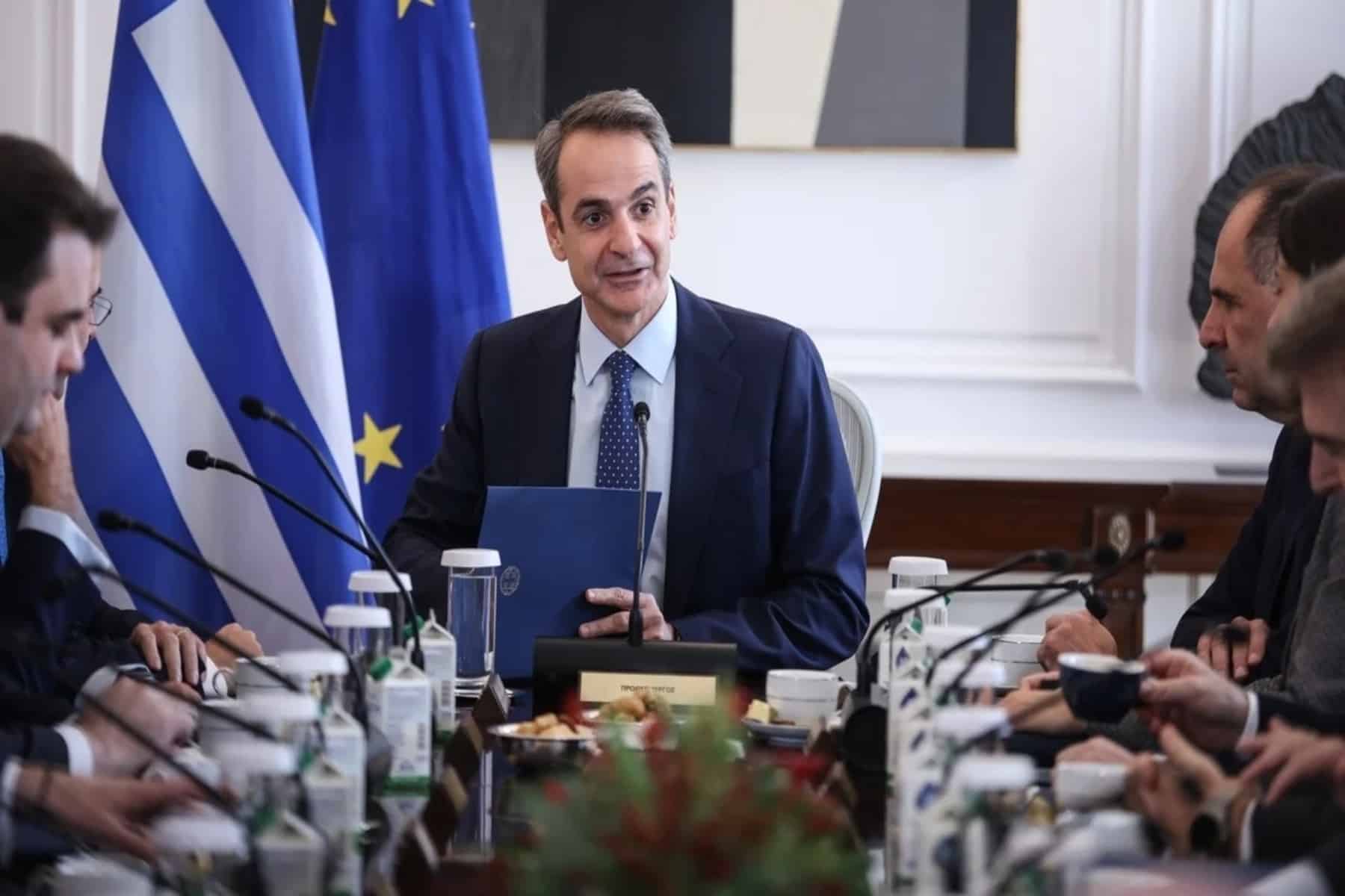 Μητσοτάκης γρίπη: Με γρίπη ο Πρωθυπουργός -Τι θα γίνει με το αυριανό υπουργικό συμβούλιο;