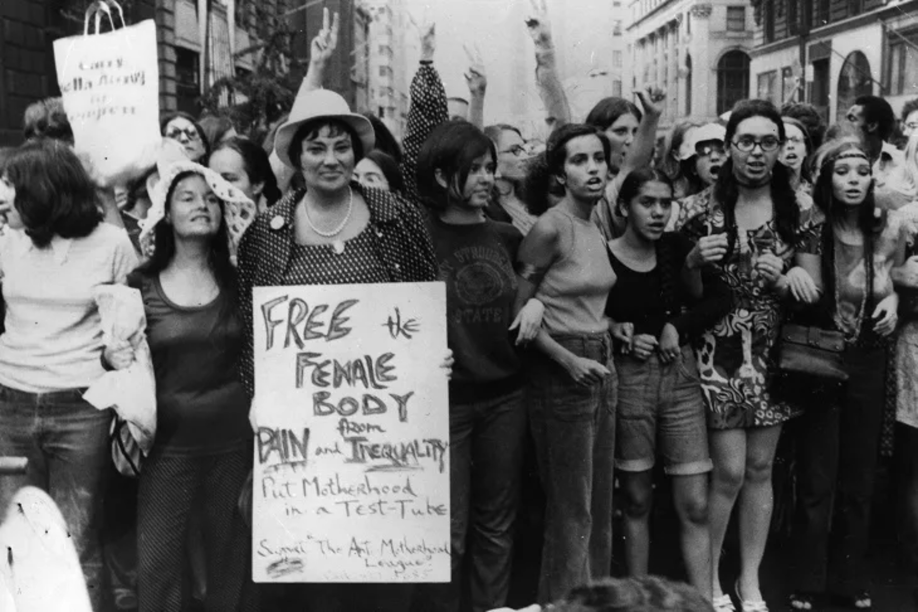 Σεξουαλική επανάσταση: Πώς η σεξουαλική επανάσταση έχει επηρεάσει σήμερα την δική μας σεξουαλική ζωή;