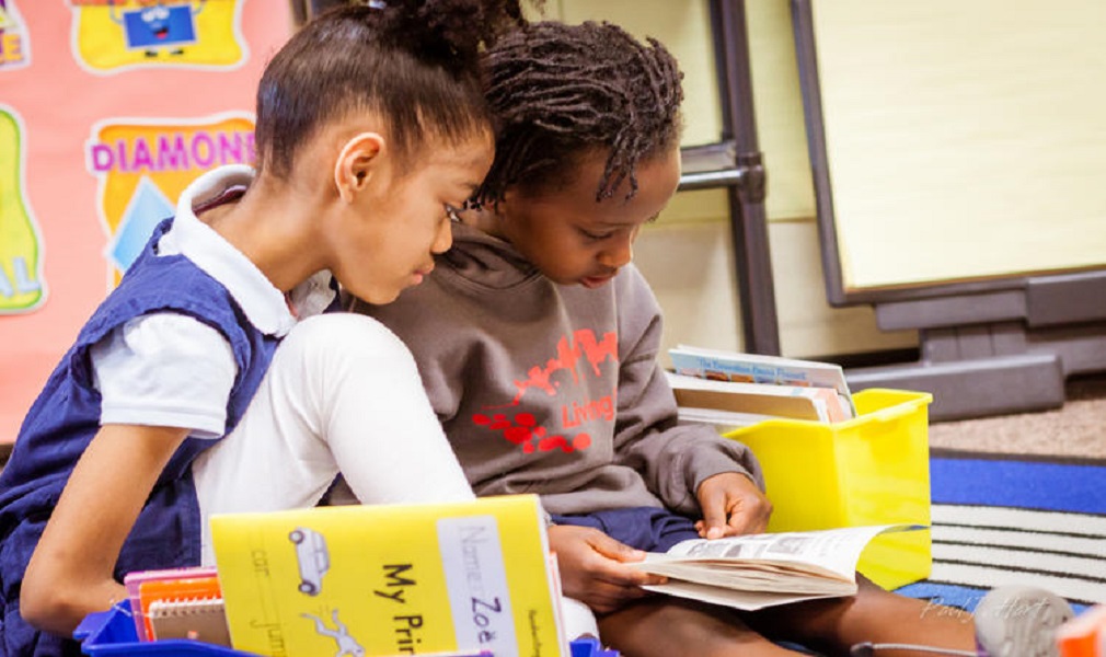 Σχολείο: Για τους μαύρους μαθητές, το αίσθημα σύνδεσης έχει μακροχρόνια οφέλη για την ψυχική υγεία