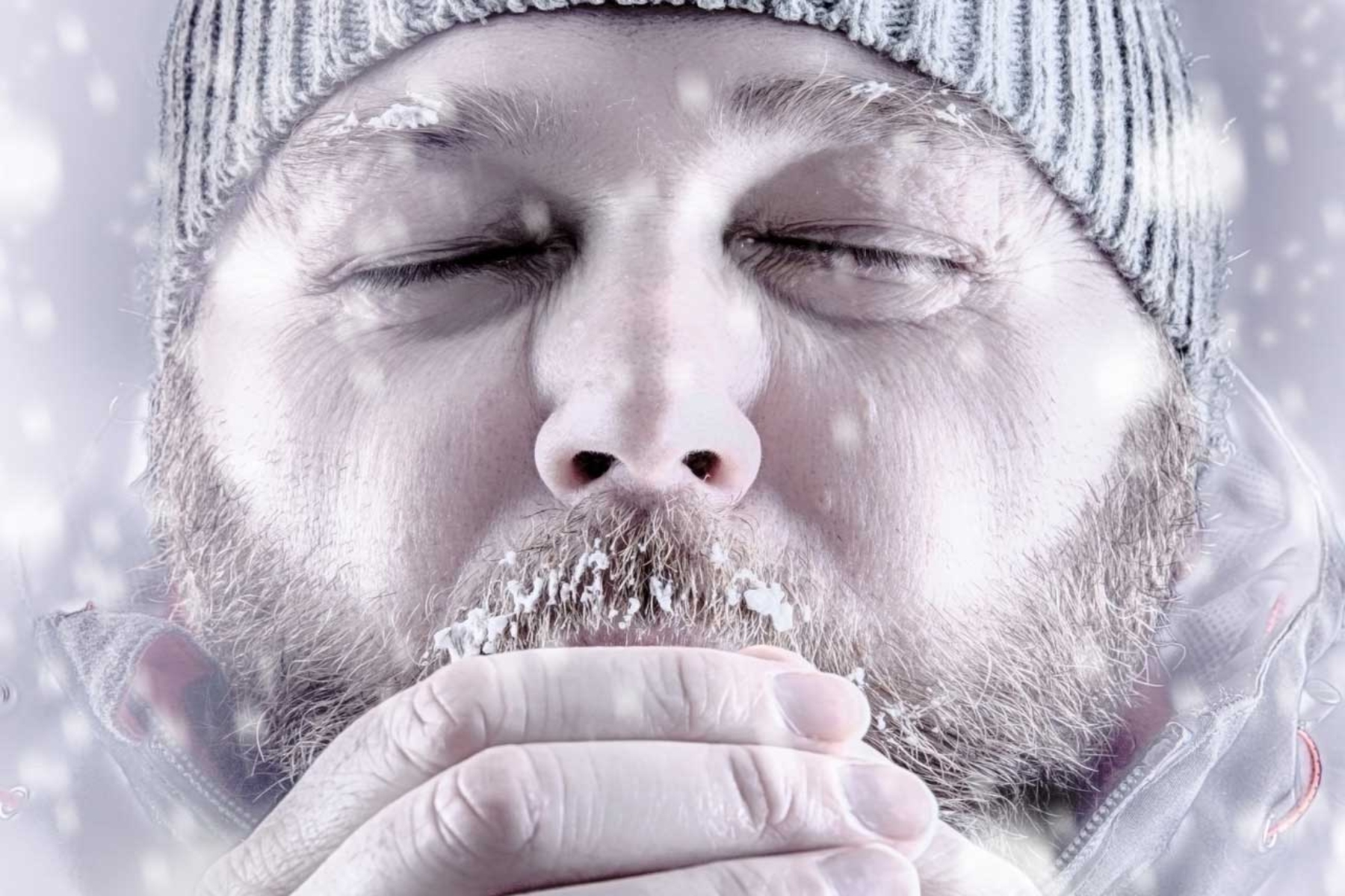 Τι είναι η υποθερμία και πώς να προστατευτείτε στο κρύο;