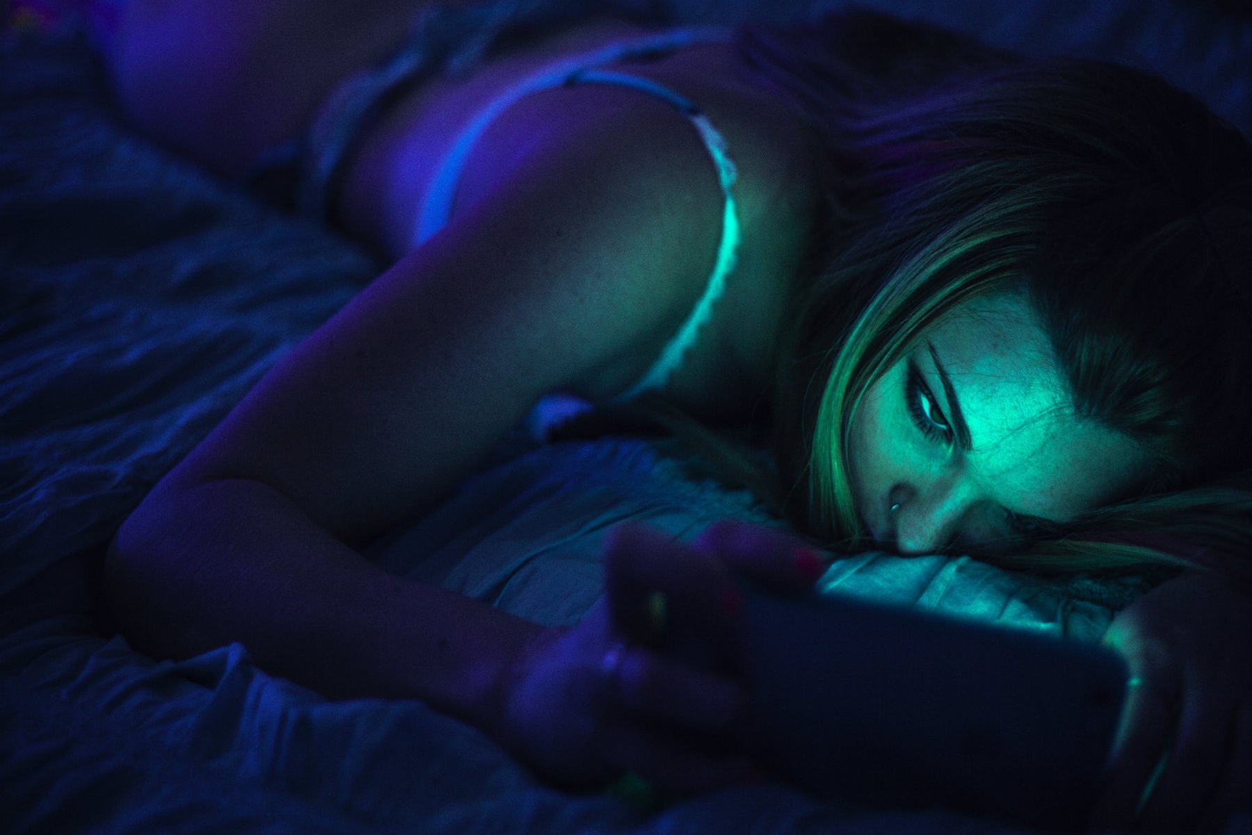 Το κινητό πριν τον ύπνο επηρεάζει σημαντικά τον ύπνο μας;
