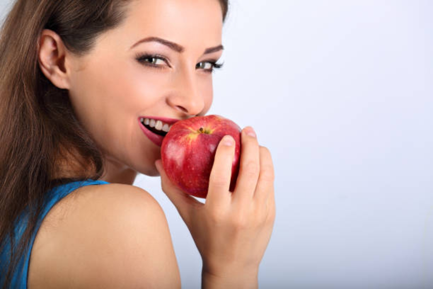 Ένα μήλο την ημέρα – γερά δόντια για μια ζωή;