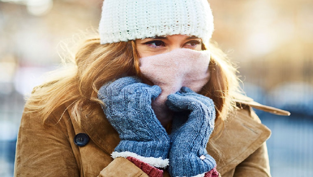 Πνεύμονες Υγεία: Πνευμονολόγος εξηγεί τη σημασία του ζεστού αέρα κατά τη διάρκεια του κρύου καιρού