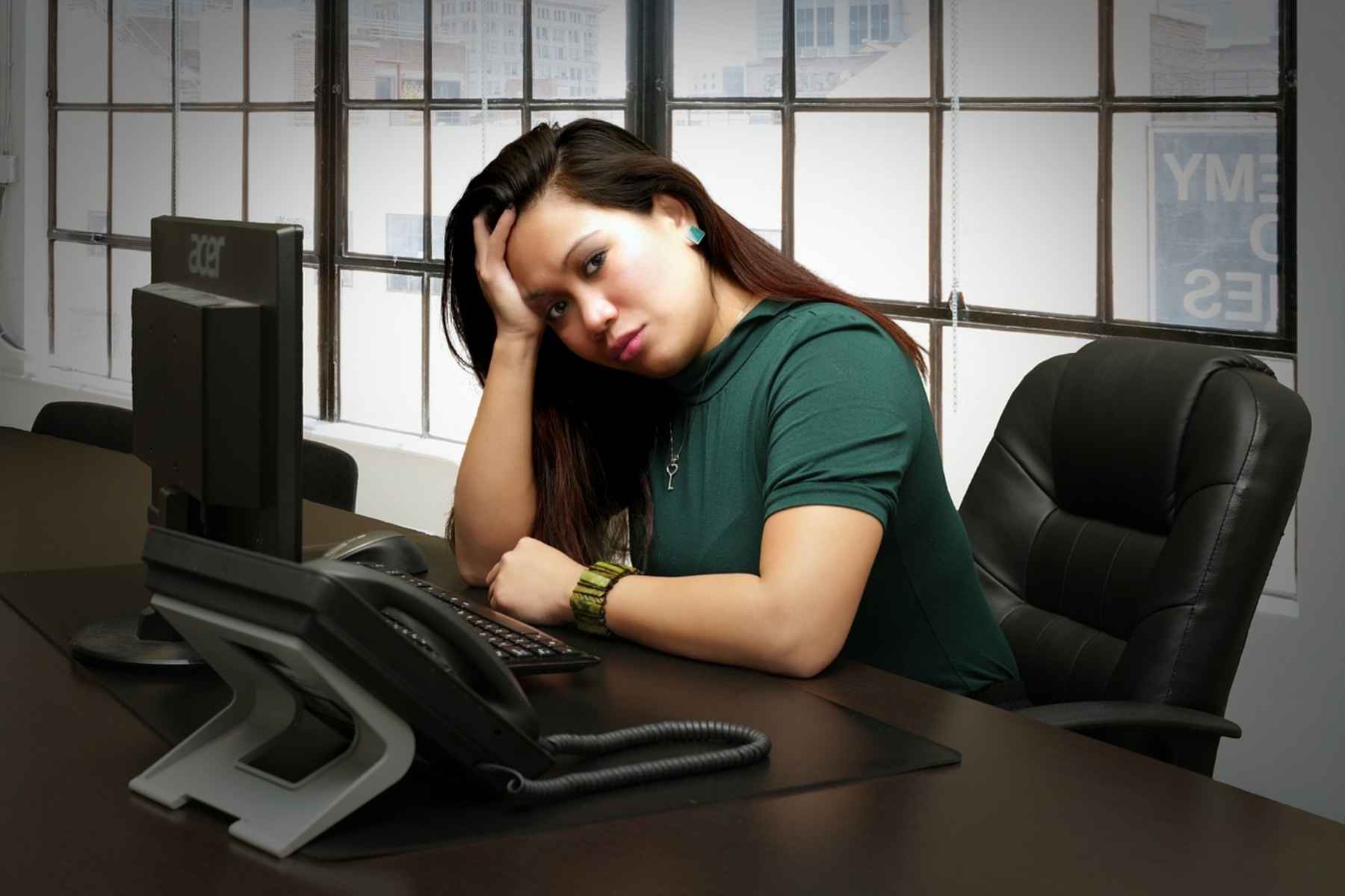Στρες άγχος: Ποιες είναι οι 5 συνήθειες που εκτοξεύουν τα επίπεδα του άγχους;