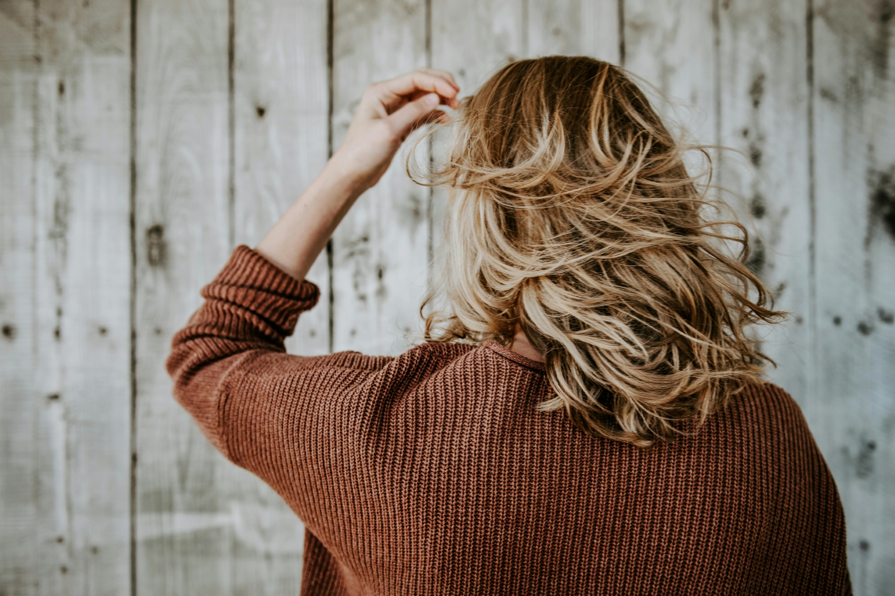 Ξηρά μαλλιά: Μπορεί τα ξηρά μαλλιά να είναι σημάδι ανεπάρκειας βιοτίνης;