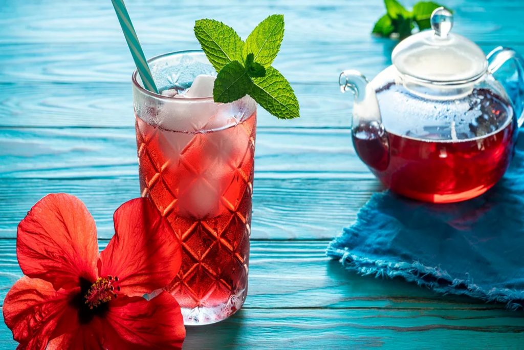 Πώς το τσάι ιβίσκου βοηθά την καρδιαγγειακή υγεία;