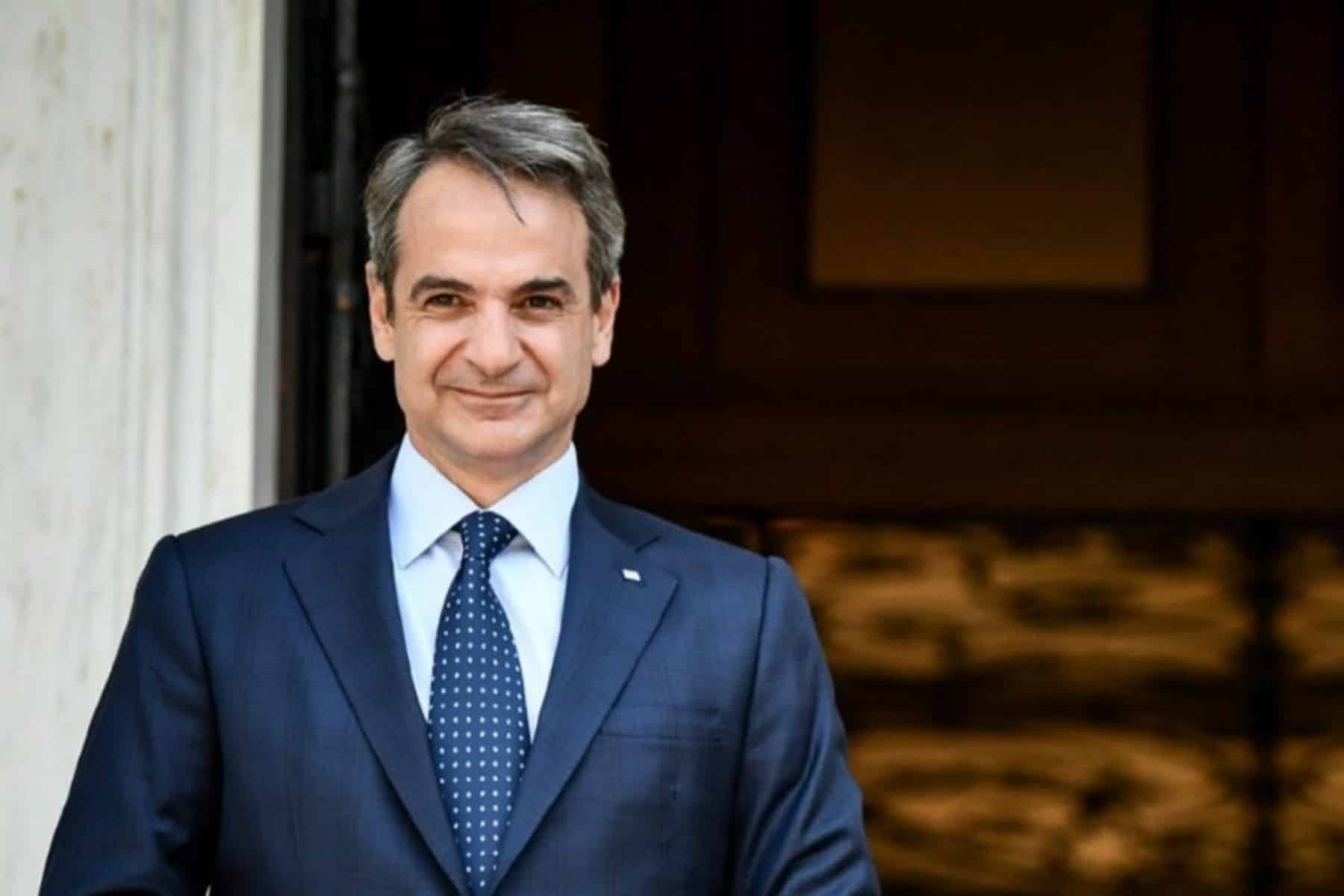 Μητσοτάκης: Κατώτατος μισθός, κατ’ οίκον διανομή φαρμάκων και Τέμπη