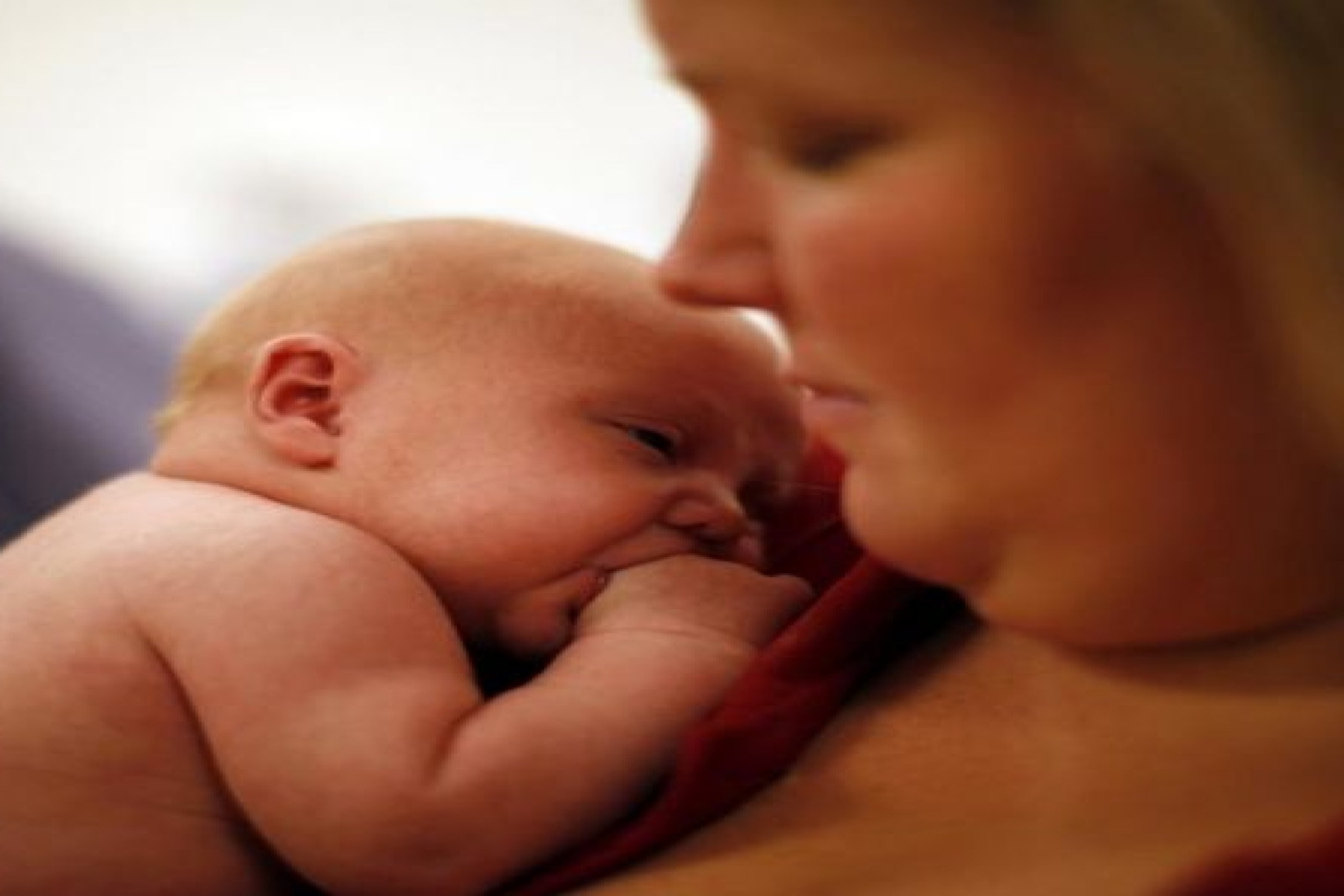 Παχυσαρκία μητέρες: Μακροπρόθεσμοι κίνδυνοι για την υγεία των μωρών που γεννιούνται από παχύσαρκες μητέρες