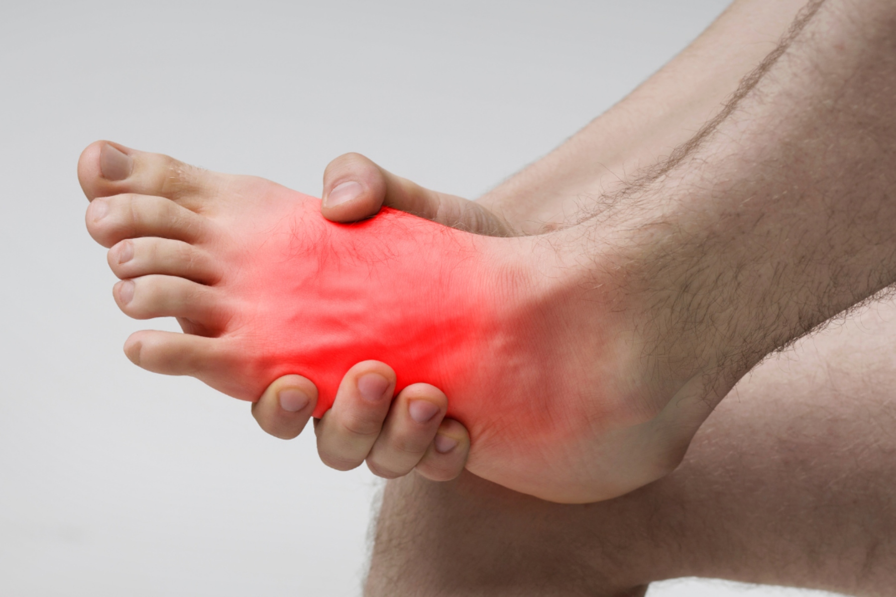 Αίσθηση καψίματος πόδια: Αιτίες καψίματος στα πόδια που πρέπει να γνωρίζουμε