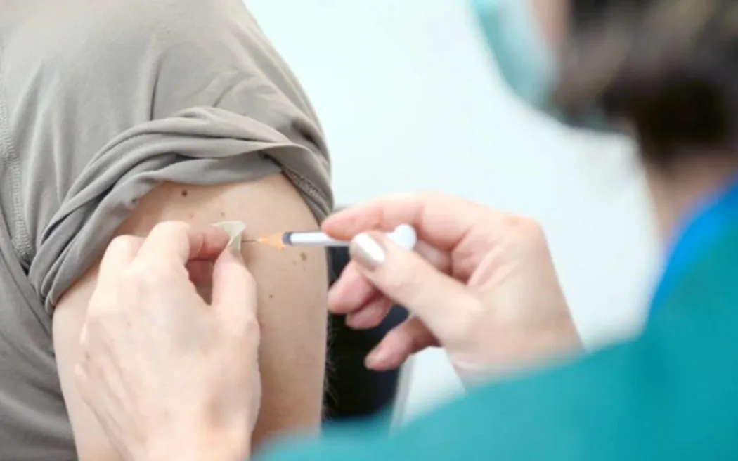 Mpox: Μείωση των εξουδετερωτικών αντισωμάτων έναντι του ιού τον 1ο μήνα μετά τον εμβολιασμό – Σουηδική μελέτη
