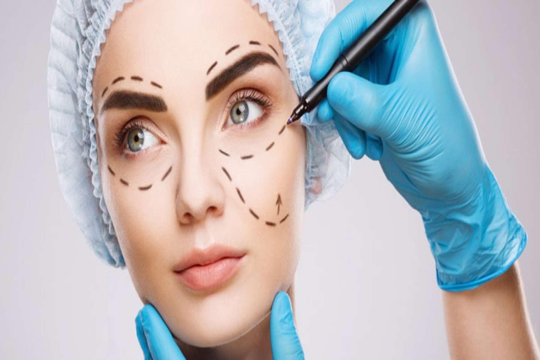Είδη χειρουργείου: Ποια η διαφορά μεταξύ αισθητικής χειρουργικής και πλαστικής χειρουργικής;