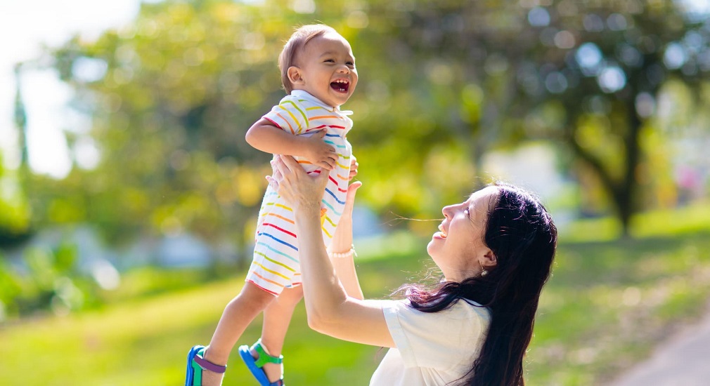 Γονείς Διαπαιδαγώγηση: Οκτώ τρόποι για να μεγαλώσετε πιο χαρούμενα και υγιή παιδιά, σύμφωνα με τους ειδικούς
