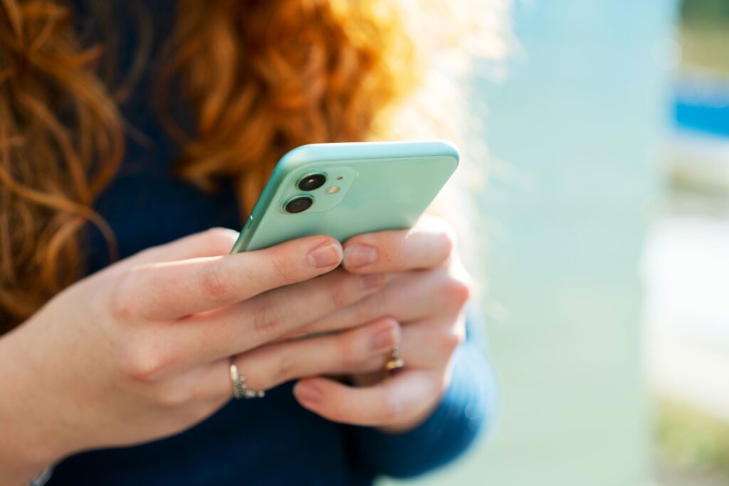 5 Tips για καλύτερη χρήση των social media στην εφηβεία