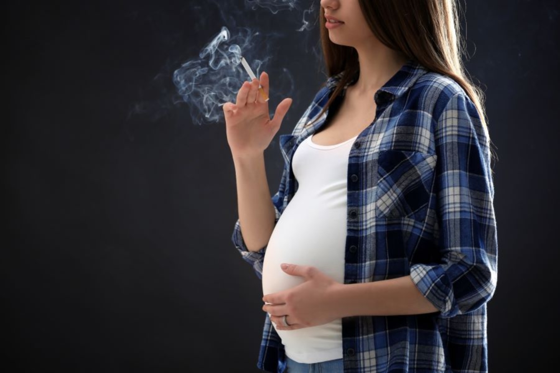 Κάπνισμα εγκυμοσύνη: 56% των εγκύων κόβουν το κάπνισμα κατά τη διάρκεια της εγκυμοσύνης