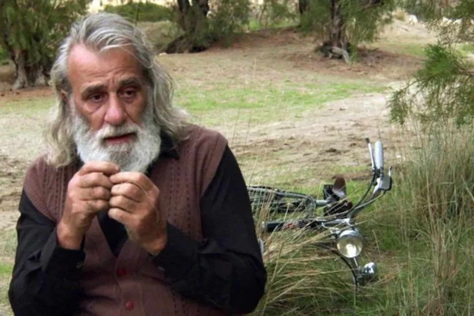 Η Παραλία 21/5: O παπα – Νικόλας θα παραδοθεί στην στυνομία [trailer]