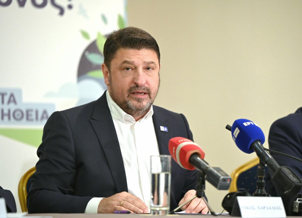 Νίκος Χαρδαλιάς: «Σπάμε τα ταμπού, διώχνουμε τη κατάθλιψη, κοιτάμε ξανά τη ζωή με ελπίδα»