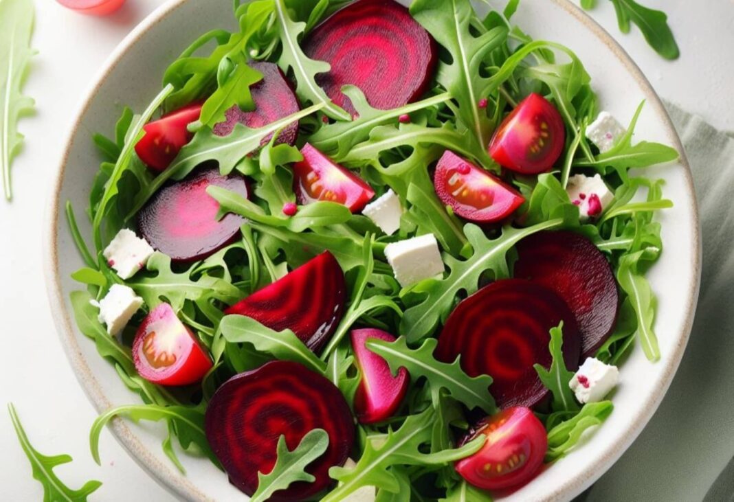 Σαλάτα με Παντζάρι και Ρόκα: Μια Γευστική και Υγιεινή Απόλαυση