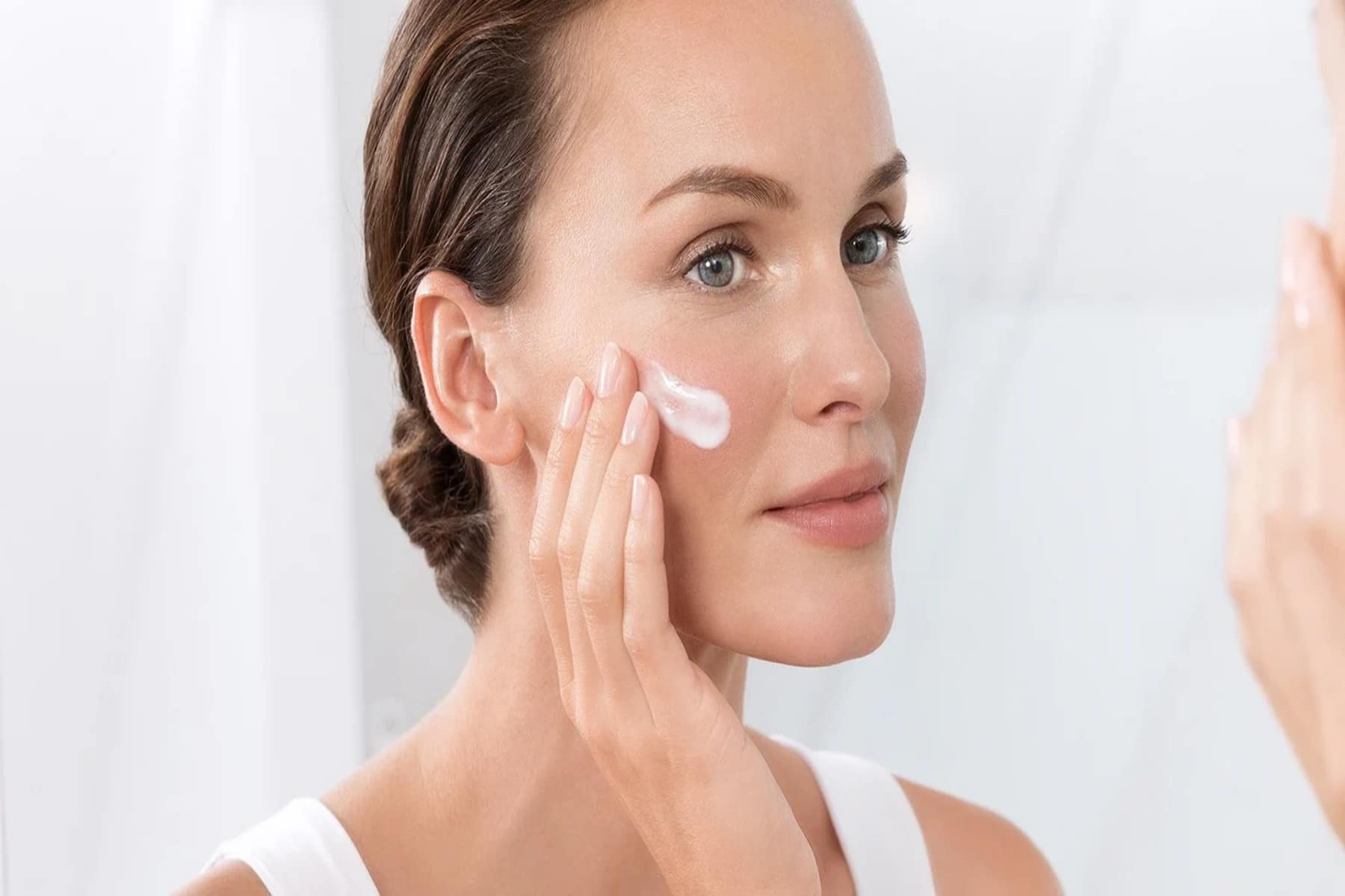 Atopic skin 170 on face 01header Image 01