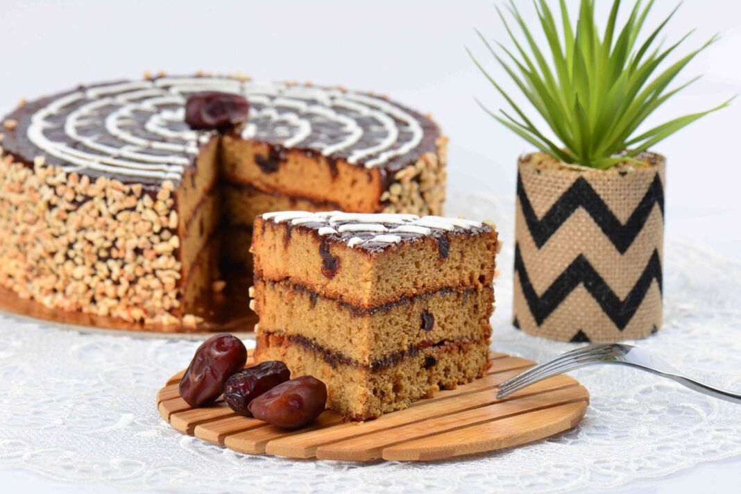 Κέικ χουρμά: Μια εξαιρετική επιλογή φυσικού επιδόρπιου χωρίς πολλή ζάχαρη