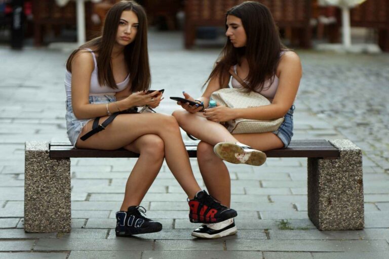 Goldilocks: Μπορούν οι έφηβοι να χρησιμοποιούν τα social media για το δικό τους καλό;