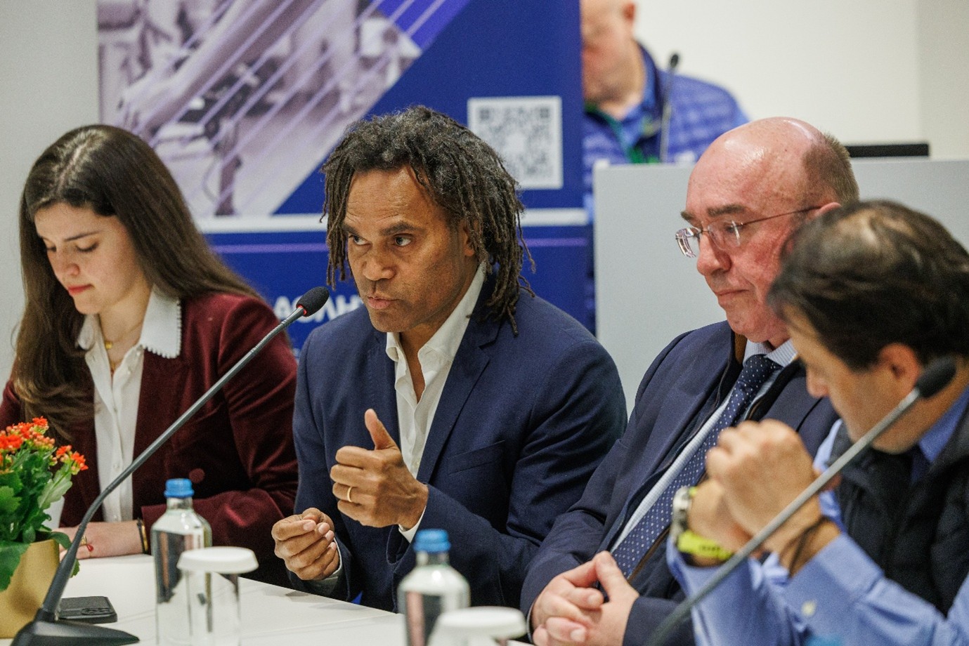 Press Conference Sports Medicine 360 Photos 13