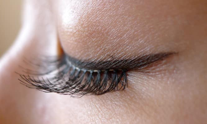 best false eyelashes 666x399 1