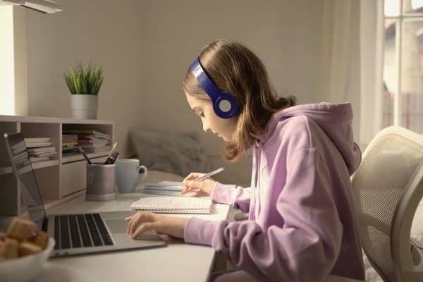 how to study like a harvard student e1680683638603