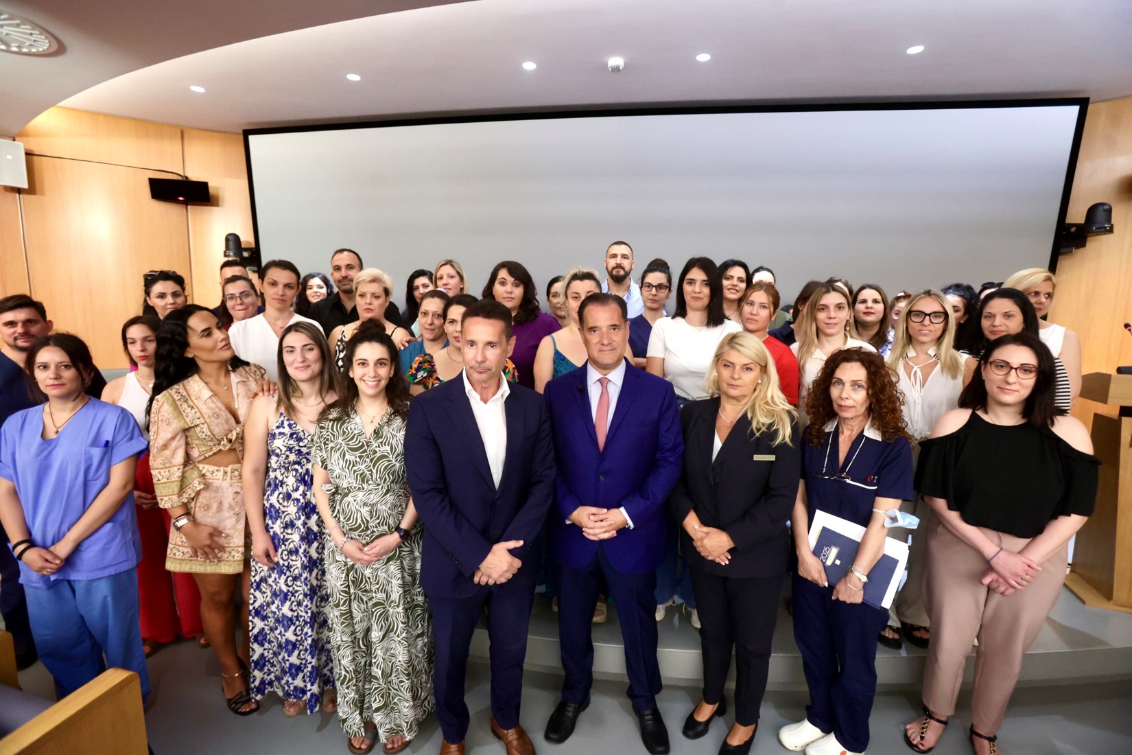 Ορκωμοσία  49 νέων νοσηλευτών στο νοσοκομείο «Ευαγγελισμός» 