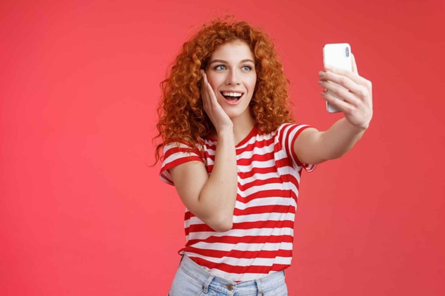 Πώς θα κάνεις το sexting να δυναμώσει τη σχέση σου