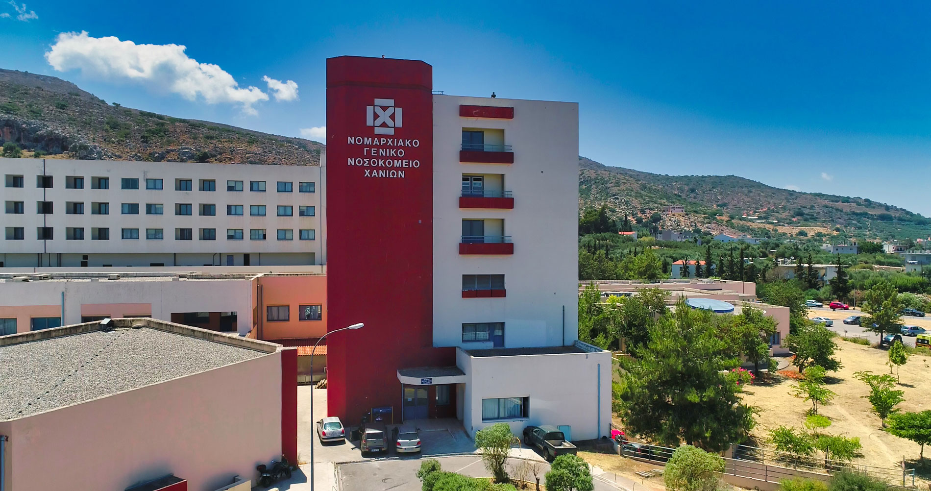15χρονη μεταφέρθηκε στο νοσοκομείο Χανίων σε κατάσταση μέθης και με τραύματα