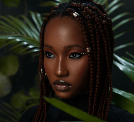 Η έννοια των embellished eyes στη σύγχρονη ομορφιά