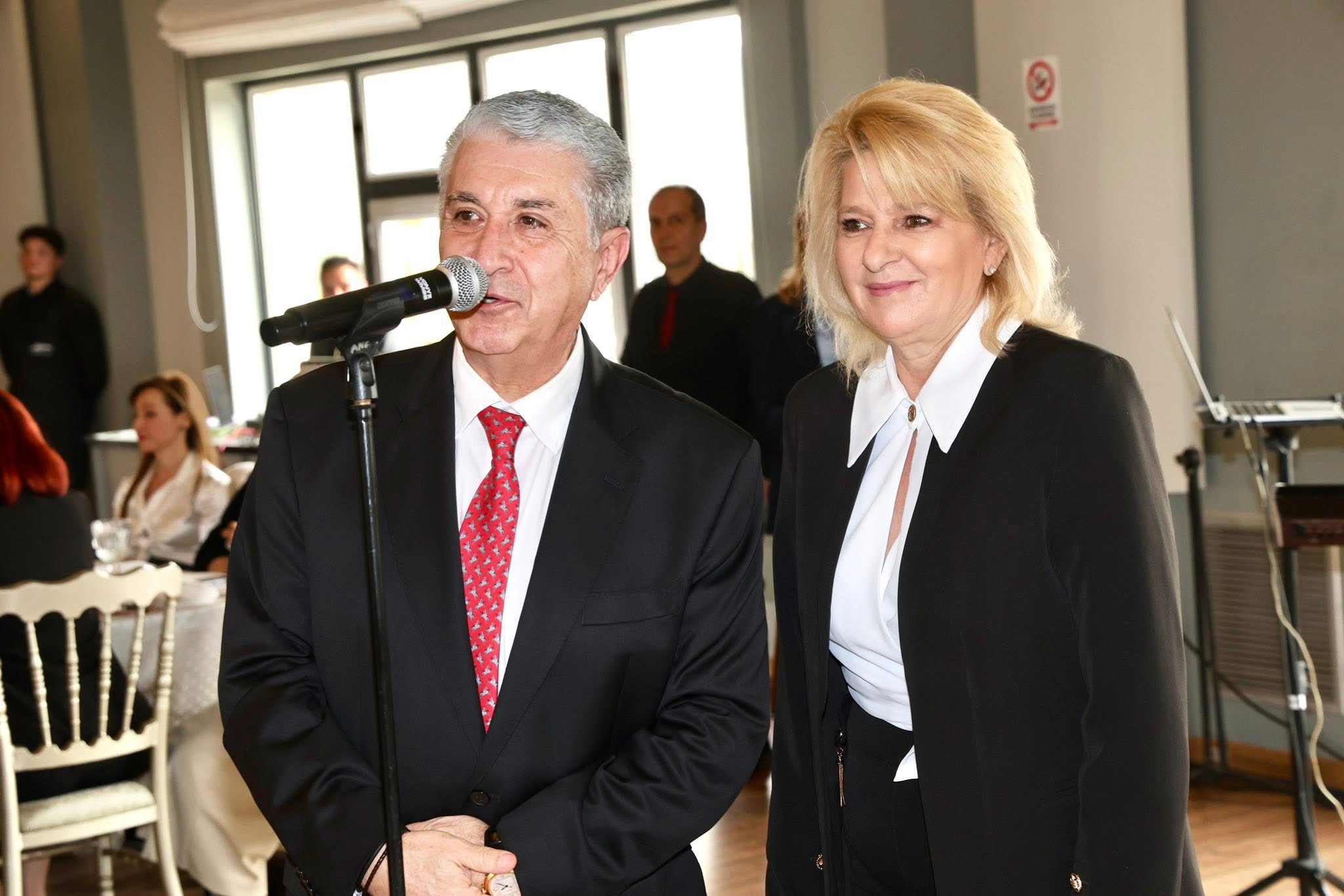 Καρποδίνη: «Θα τα καταφέρουμε με την ίδια επιτυχία» – Ξεκίνησε η διανομή ΦΥΚ και μέσω ιδιωτικών φαρμακείων