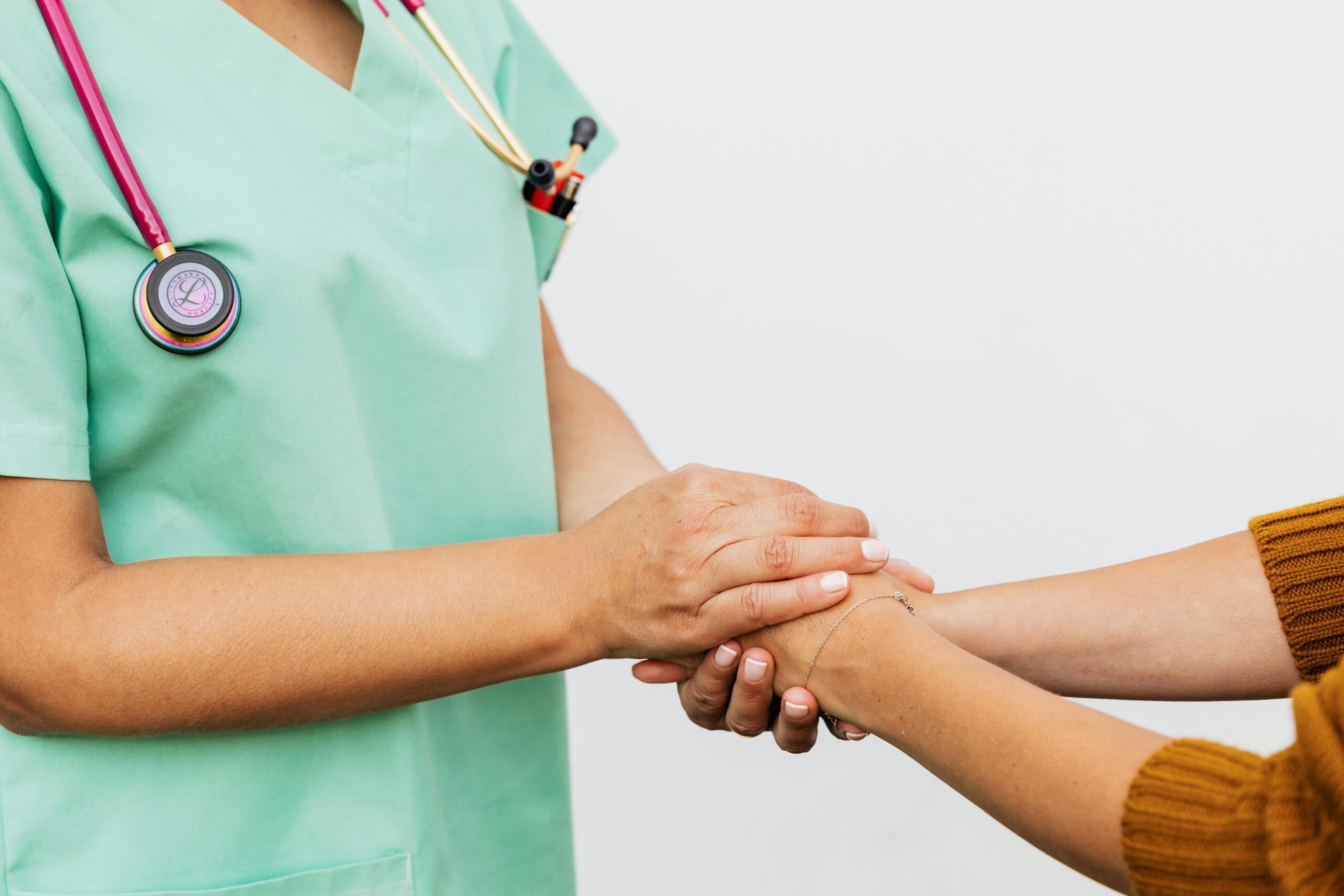 NHS: Νέα στρατηγική αλλάζει τα δεδομένα για την υγεία των γυναικών στην Αγγλία