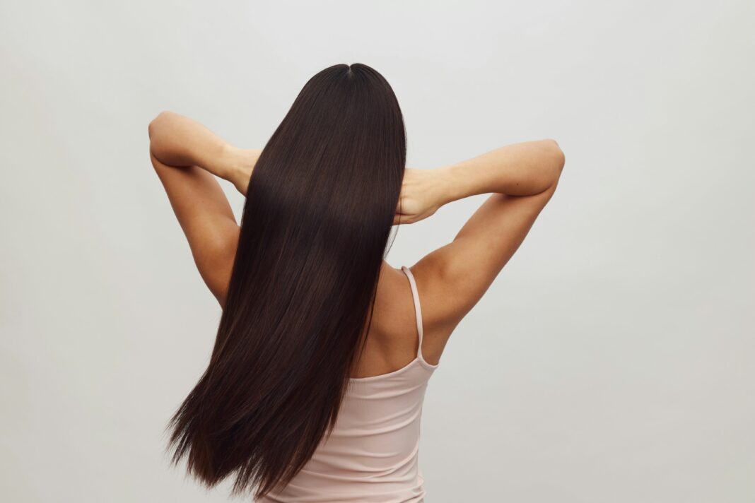 Hair & Skinification: Όταν η Φροντίδα του Δέρματος Μεταφέρεται στα Μαλλιά