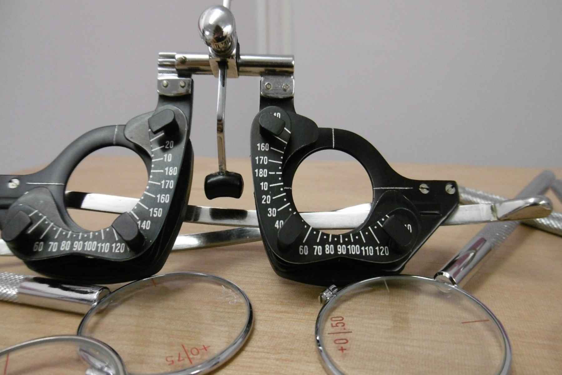 Μυωπία:  Ποια είναι η μαγική σταγόνα που ελέγχει την εξέλιξή της;