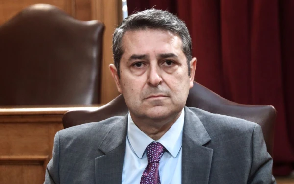 Εκτός ΜΕΘ ο Γιώργος Μυλωνάκης – Μεταφέρεται σε κέντρο αποκατάστασης
